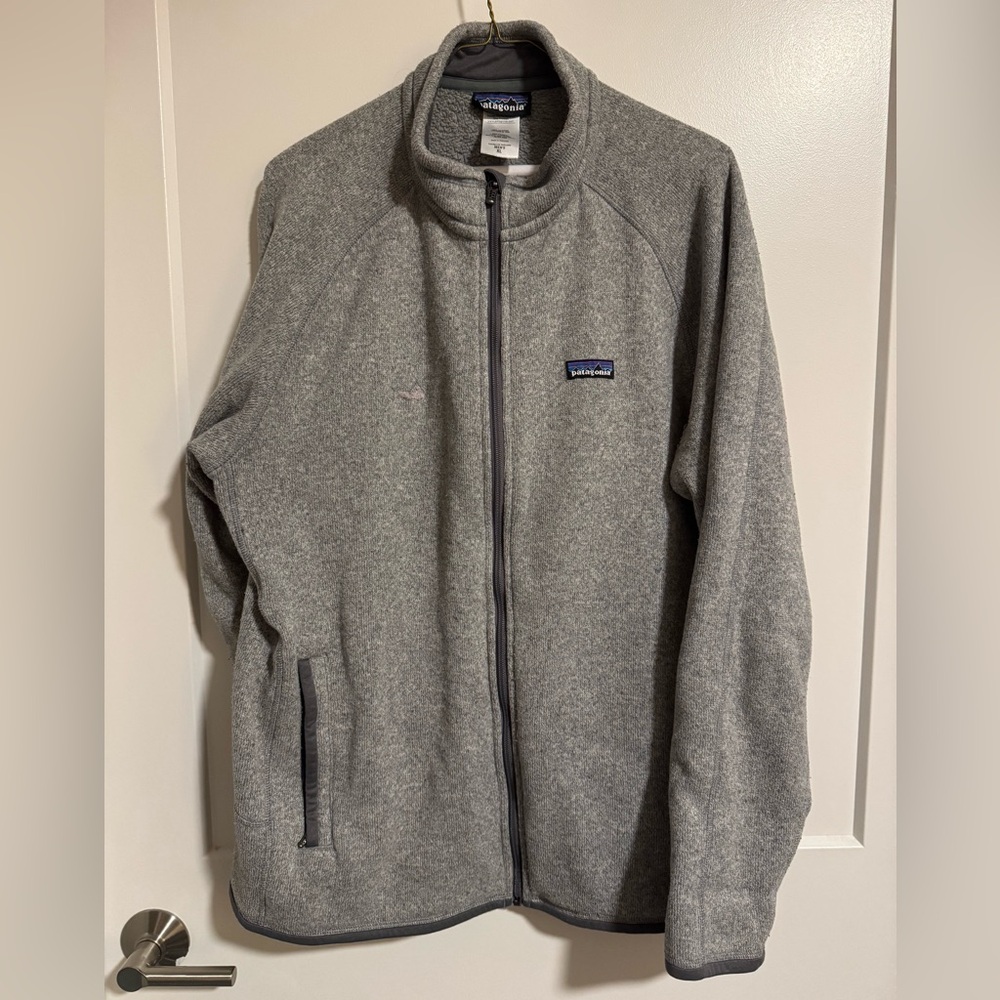 Gray Patagonia Better Sweater Fleece XL with Nantucket patch